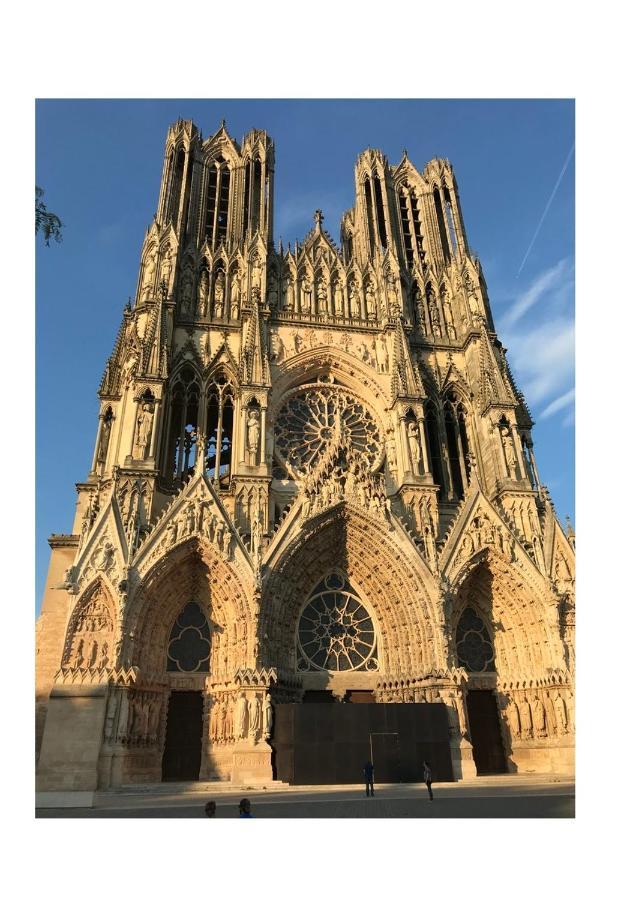 Suite Clovis 7 Reims Kültér fotó